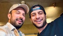 Tarkan Reynmen'le bir araya geldi! Sosyal medya yıkıldı.