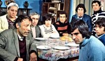 Heyecanlandıran haber: Bizim Aile dizi oluyor