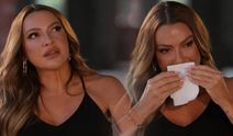 Hadise konuşmakta zorlandı, gözyaşlarını tutamadı! Bu yüzden terapiye bile başlamış