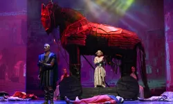 İzmir Devlet Opera ve Balesi, Troya Operası prömiyeri ile sezonu açıyor