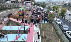 Ballıkuyu'da park tamam sırada iki spor sahası var