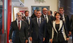 DEM Parti heyetinden CHP'ye ziyaret
