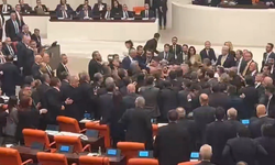Meclis'te kavga! CHP'li ve AK Partili vekiller birbirine girdi