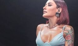 Melek Mosso sahnede fenalaştı! Konsere ara verdi