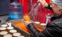 Karşıyaka Belediyesi'nden 30 bin kişiye sıcak çorba ikramı