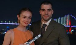 Akın Akınözü'nden büyük itiraf! Serra Arıtürk'e bakın ne demiş