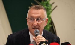 Yasak aşk iddiası nedeniyle AK Parti’den istifa etti