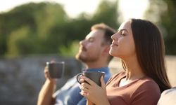 Nörologdan ezber bozan açıklama: Sabah içilen bu içecek demans riskini azaltıyor