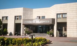 Mersin'de Yenişehir Belediyesi'ne operasyon