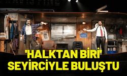 İzmir Şehir Tiyatroları'nda 'Halktan Biri' seyirciyle buluştu