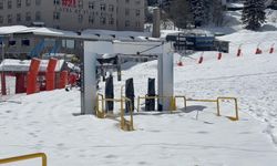 Uludağ'da kar var, tatilci yok