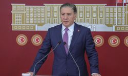 CHP'li Emir: CHP'nin seçilmiş yönetimini yenmeleri gerekiyor