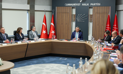 CHP MYK, Özgür Özel başkanlığında toplandı