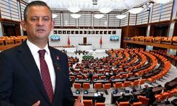 Özgür Özel ve 11 milletvekilinin dokunulmazlık dosyaları Meclis'te