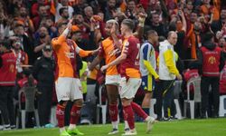 Galatasaray, Fenerbahçe’yi 2-1 mağlup etti