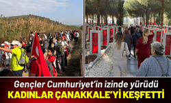 Gençler Cumhuriyet’in izinde yürüdü, kadınlar Çanakkale’yi keşfetti