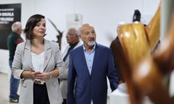 Karabağlar'da çevre dostu heykel sergisi açıldı