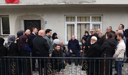 Cumhurbaşkanı Erdoğan, komşularıyla bayramlaştı