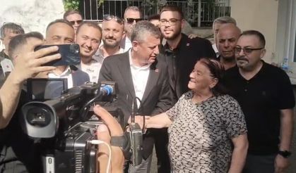 Özgür Özel'den Çorum'da taziye ziyareti
