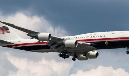 Trump'ın, Türkiye'ye uçuşunu binlerce kişi takip etti