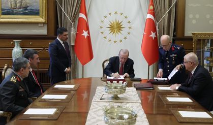 Cumhurbaşkanı Erdoğan, YAŞ kararlarını imzaladı