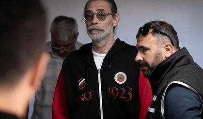 Erdal Beşikçioğlu, Belediye Başkanlığından uzaklaştırıldı