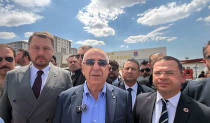 Ümit Özdağ, cezaevindeki Sinem Dedetaş ile Oğuzhan Uğur'u ziyaret etti