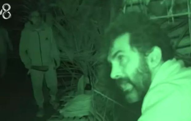 Murat Arkın Bayhan'a pala fırlattı, ortam gerildi: "Küfürlü konuşma"