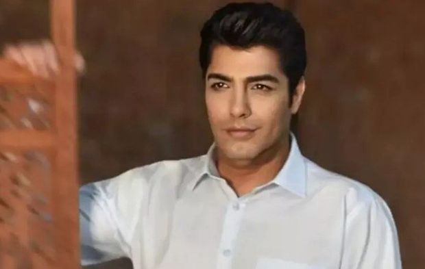 Arabesk müziğin usta ismi Orhan Esen hayatını kaybetti!