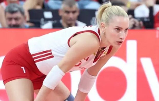 Gizem Örge'nin kutlama tarzı sosyal medyayı salladı! Yorum yağdı