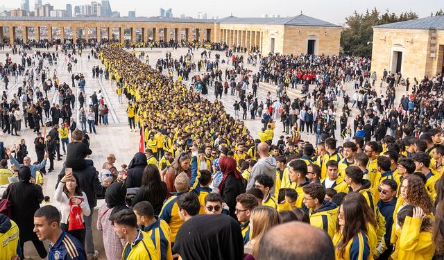 1907 Fenerbahçe Derneği, Anıtkabir ziyaret etti
