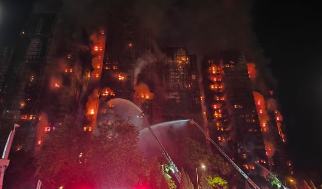 Hong Kong'da hayatını kaybedenlerin sayısı 75’e yükseldi