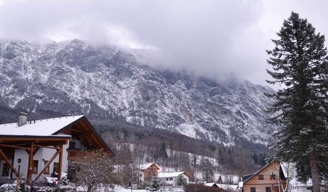 Avusturya'da çığ düştü: 8 ölü