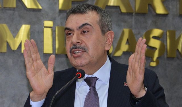 Bakan Tekin'den CHP'ye Tosun Paşa filmi benzetmesi