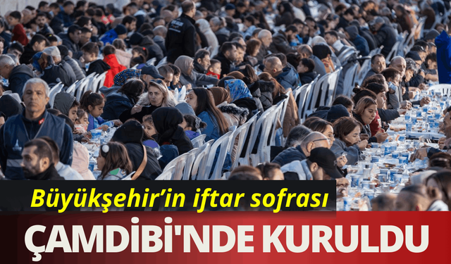 Çamdibi'nde binlerce kişilik iftar sofrası