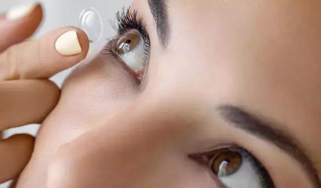 Reçetesiz satılan renkli lensler kalıcı görme kaybına neden olabilir