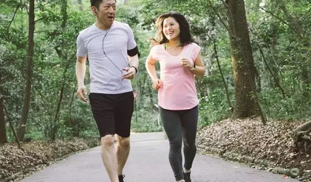 Yeni egzersiz trendi: 3x3 yürüyüş! Kalp sağlığı için faydalı mı?