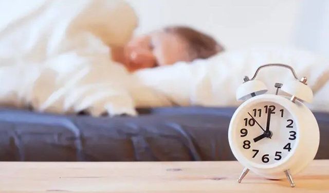 Kaliteli uykunun sırrı biyolojik saat! Saniyeler içinde uykuya dalmak sağlıklı mı?