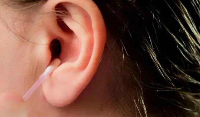 Kulak kirinin rengi stres seviyesini ölçüyor! Ağrı ve kötü koku işin habercisi