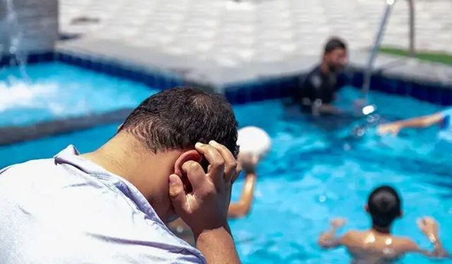 Deniz ve havuz sonrası bu belirtilere dikkat! Yüzücü kulağı nedir?