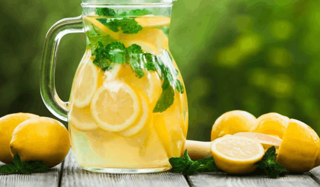 Limonatadaki en büyük hijyen riski: Buz ve kullanılan su!