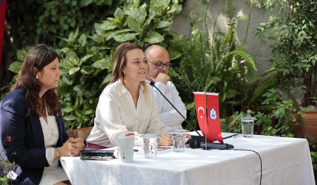 Konak'ın, kadınları güçlendirecek iki projesine uluslararası hibe