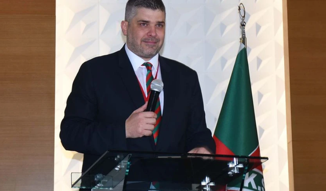 Karşıyaka'da divandan çağrı