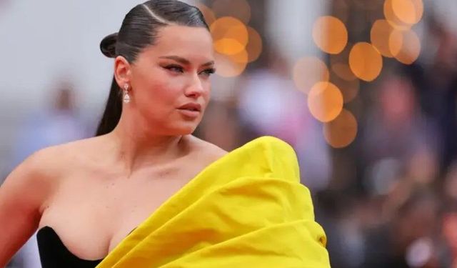 Adriana Lima son haliyle konuşuldu! Yaşına kimse inanmadı