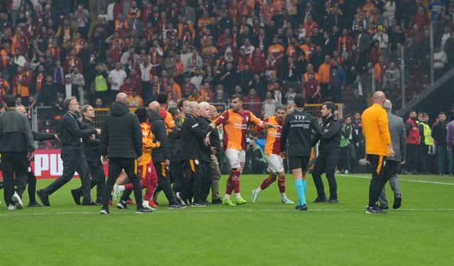 Derbi sonrası saha karıştı!