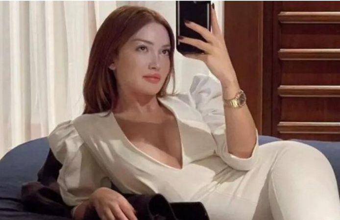 Danla Bilic eridi! "Göğüslerimdeki 450 cc’lik implantları çıkarttırdım"