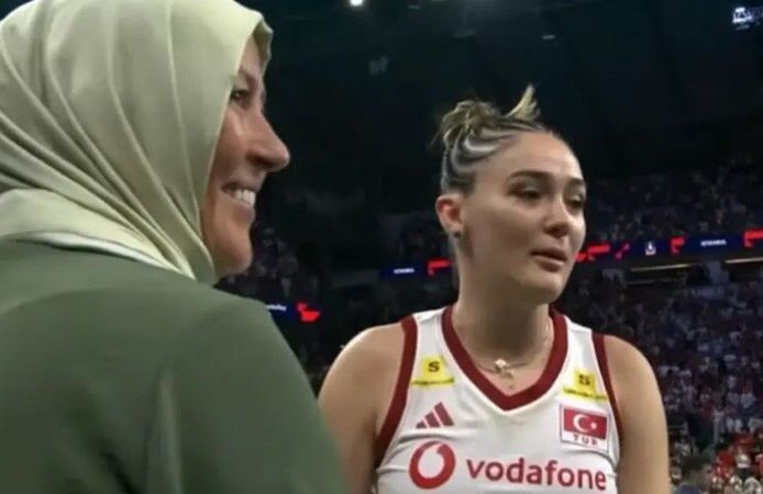Zehra Güneş'in annesine yorum yağdı! "Ne büyük gurur"