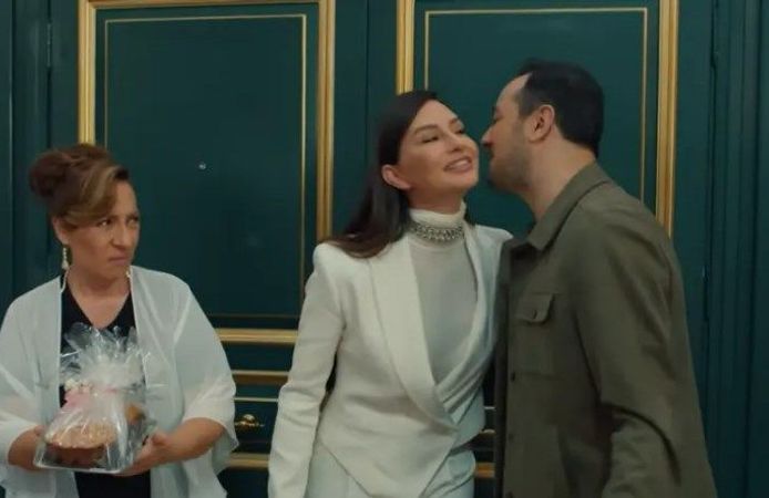 Tuzlu Kahve’de GORA göndermesi! O sahne gündem oldu
