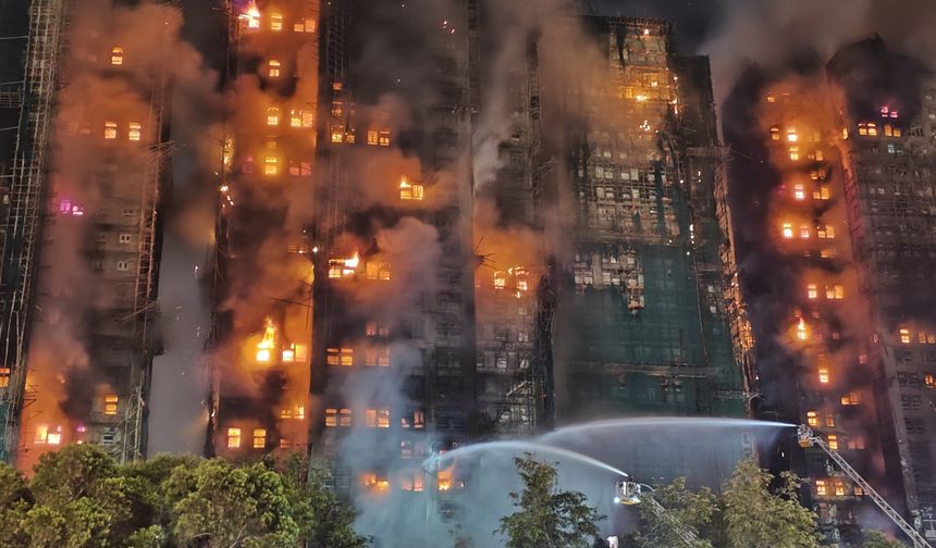 Hong Kong’da 3 gün yas ilan edildi