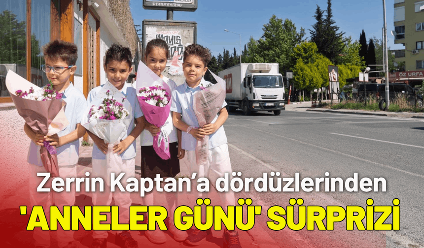 Zerrin Kaptan’a dördüzlerinden 'Anneler Günü' sürprizi